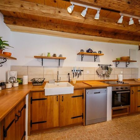 Beautiful Cottage With Heated Pool For 22 Ppl Plaski Екстер'єр фото