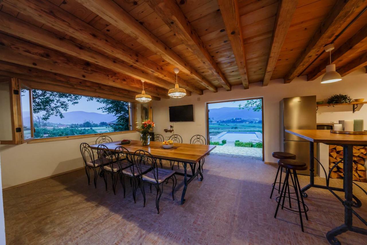 Beautiful Cottage With Heated Pool For 22 Ppl Plaski Екстер'єр фото